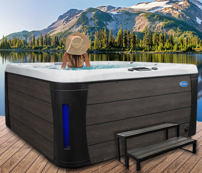 Calspas hot tub being used in a family setting - hot tubs spas for sale Marseille